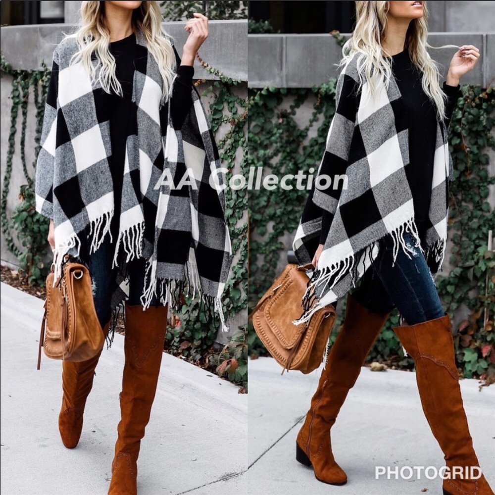 Buffalo Check plaid Tassel Shawl Poncho NEW - Picture 2 of 8
